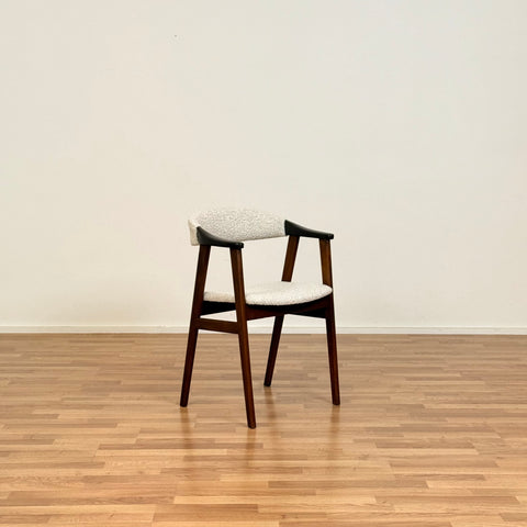 Set of 4 dining chairs with armrest in stained beech, 1950s-60s, Denmark - Beyo Vintage