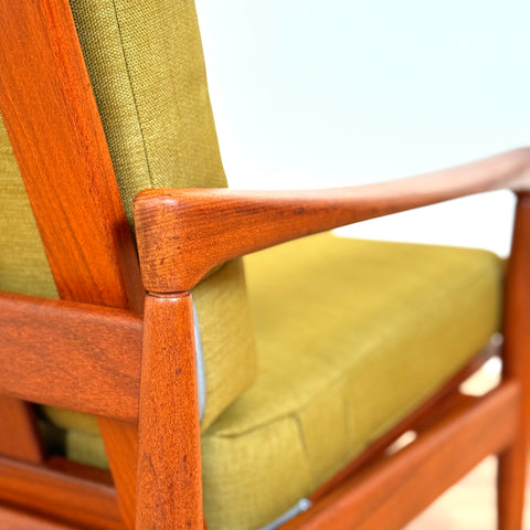 Fåtölj "Kolding" i massiv teak av Erik Wörtz för IKEA, 1950-60-tal, Sverige