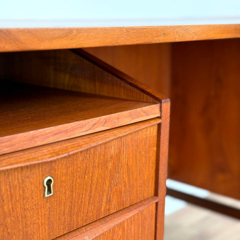 Writing desk in teak, 1950s-60s, Denmark - Beyo Vintage