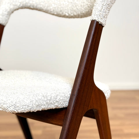 Set of 8 dining chairs "Sonja Chair" in teak by Johannes Andersen for Vamo, 1950s-60s, Denmark - Beyo Vintage