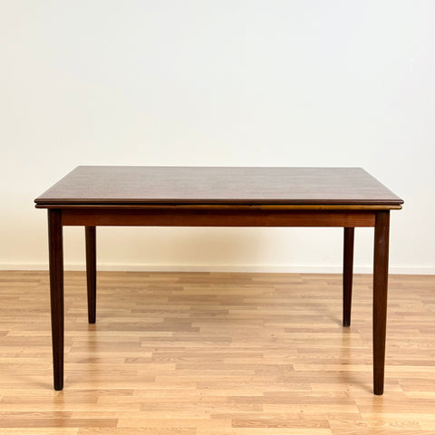 Dining table in teak, 1950s-60s, Denmark - Beyo Vintage