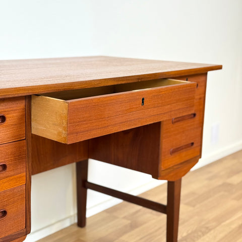 Writing desk in teak, 1950s-60s, Denmark - Beyo Vintage