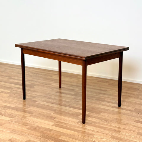 Dining table in teak, 1950s-60s, Denmark - Beyo Vintage