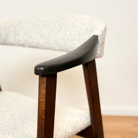 Set of 4 dining chairs with armrest in stained beech, 1950s-60s, Denmark - Beyo Vintage