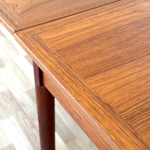 Dining table in teak by Slagelse Møbelværk A/S, 1950s-60s, Denmark - Beyo Vintage