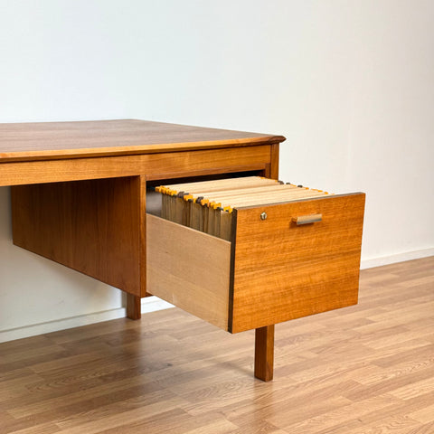 Writing desk in walnut by Gordon Russell for Averskogs möbelfabrik, 1960s-70s, Sweden - Beyo Vintage