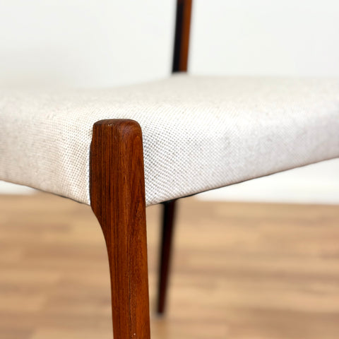 Set of 4 dining chairs in Santos rosewood, 1950s-60s, Denmark - Beyo Vintage
