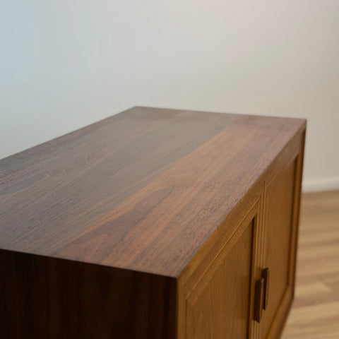Sideboard in walnut, 1950s-60s, Sweden - Beyo Vintage