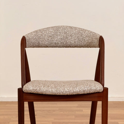 Set of 8 dining chairs in walnut by Kai Kristiansen, 1950s-60s, Denmark - Beyo Vintage