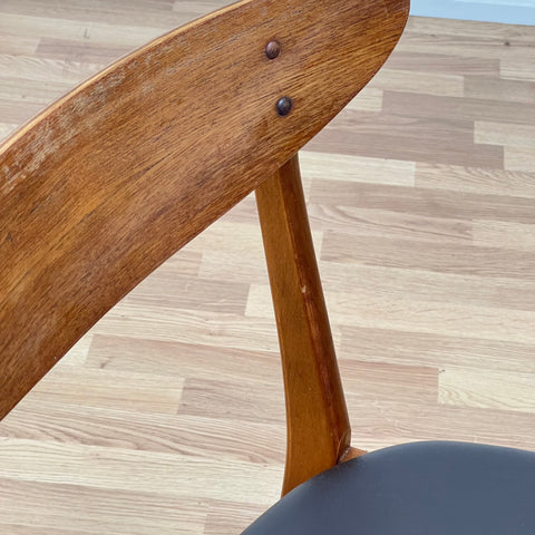 Farstrup, model 210, set of 4 dining chairs - Beyo Vintage