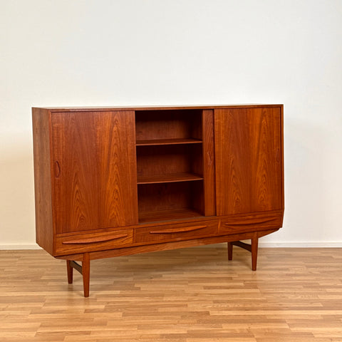 Highboard in teak, 1950s-60s, Denmark - Beyo Vintage