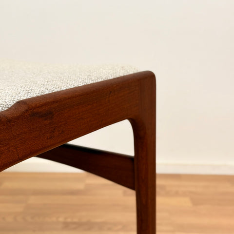 Set om 6 matstolar i massiv teak, av Eric Buch, 1950-60-tal, Danmark
