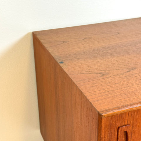 Sideboard in teak by Brouer Mobelfabrik, 1950s-60s, Denmark - Beyo Vintage