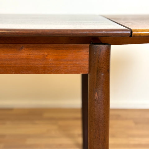 Dining table in teak, 1950s-60s, Denmark - Beyo Vintage