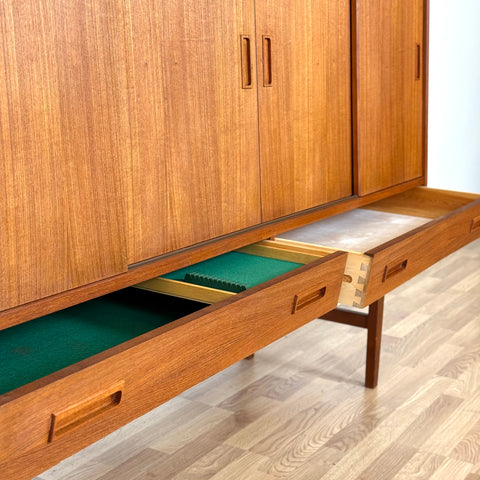 Highboard in teak by P. Westergaard Møbelfabrik, 1950s-60s, Denmark - Beyo Vintage