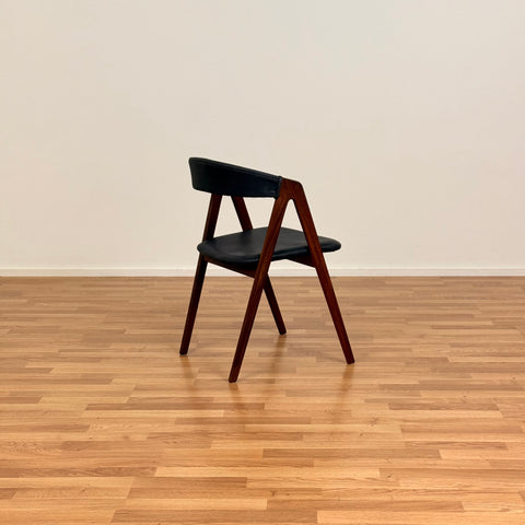 Set of 4 dining chairs in teak by Thomas Harlev for Farstrup, 1950s-60s, Denmark - Beyo Vintage