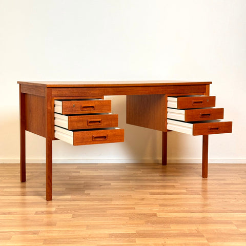 Writing desk in teak, 1970s, Denmark - Beyo Vintage