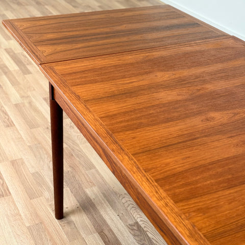 Dining table in teak by Slagelse Møbelværk A/S, 1950s-60s, Denmark - Beyo Vintage