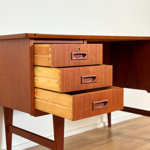 Writing desk in teak, 1950s-60s, Denmark - Beyo Vintage