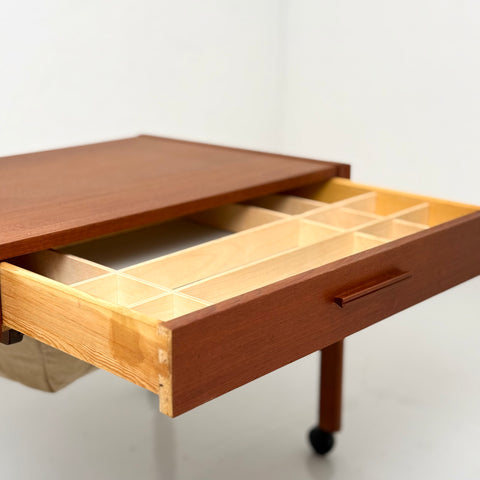 Sewing table/Trolley in teak with 1 drawer, 1950s-60s, Denmark - Beyo Vintage