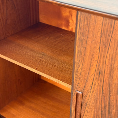 Highboard in Santos rosewood by Vemb møbelfabrik, 1950s-60s, Denmark - Beyo Vintage