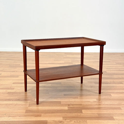 Side table in teak, 1950s-60s, Denmark - Beyo Vintage