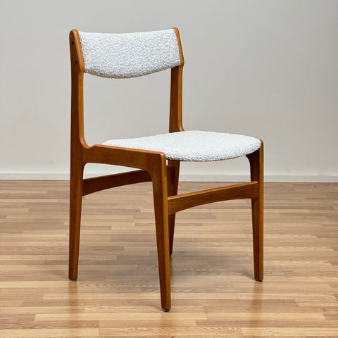 Oak dining chairs by Erik Buch, Set of 4 - Beyo Vintage