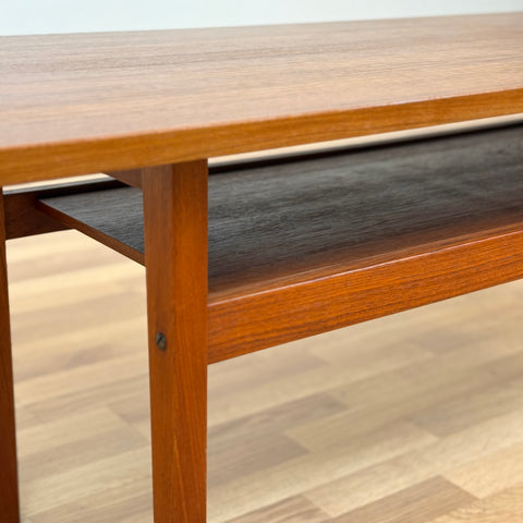 Coffee table in teak, 1950s-60s - Beyo Vintage