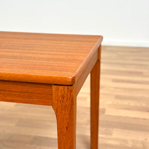 Small sofa table in teak by Alberts, 1950s-60s, Sweden - Beyo Vintage