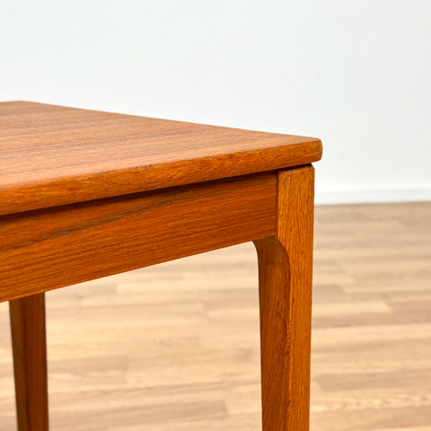 Small sofa table in teak by Alberts, 1950s-60s, Sweden - Beyo Vintage