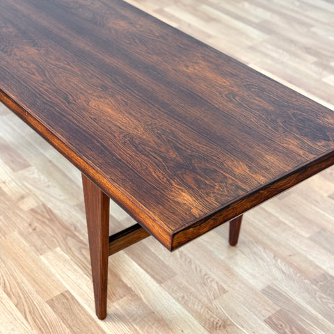 Coffee table in santos rosewood, 1950s-60s, Denmark - Beyo Vintage