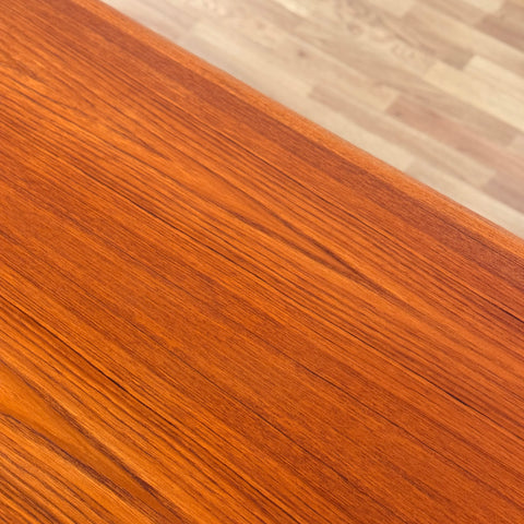 Dining table in teak, 1950s-60s, Denmark
