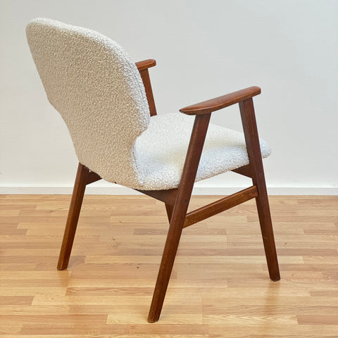 Armchairs in bouclé - Beyo Vintage