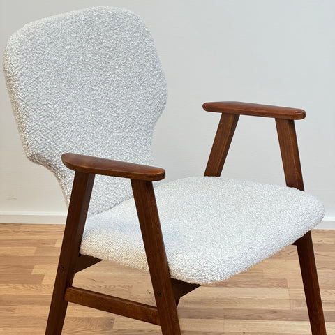 Armchairs in bouclé - Beyo Vintage