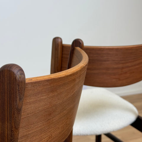 Set of 4 chairs in walnut, 1950s-60s, Denmark - Beyo Vintage