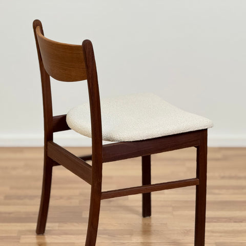 Set of 4 chairs in walnut, 1950s-60s, Denmark - Beyo Vintage