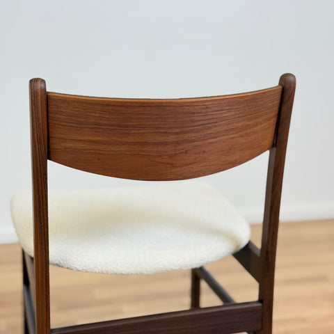 Set of 4 chairs in walnut, 1950s-60s, Denmark - Beyo Vintage