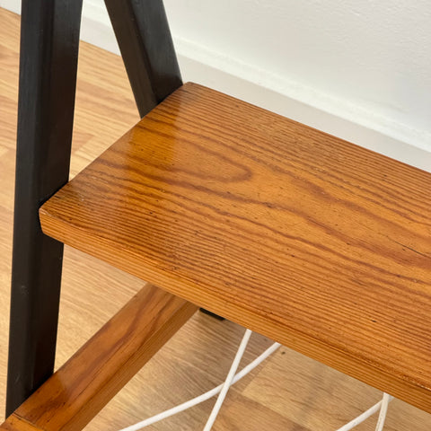 Small shelving in elm - Beyo Vintage
