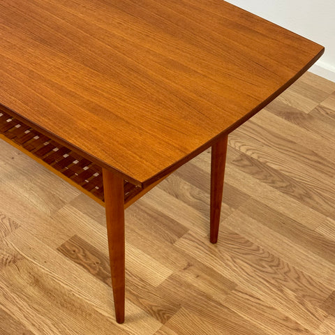 Small sofa table in teak - Beyo Vintage