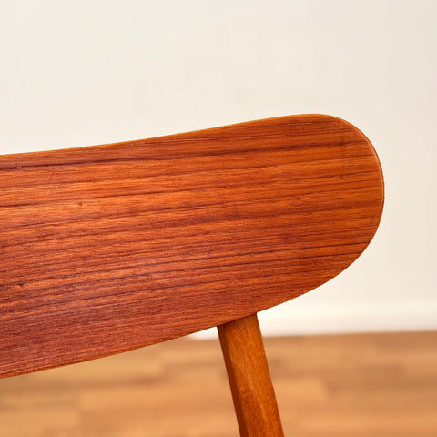 Set of 8 dining chairs in teak & beech, 1950s-60s, Denmark