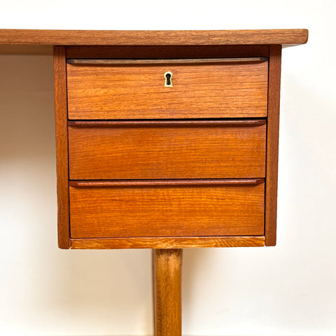 Writing desk in teak, 1950s-60s, Denmark - Beyo Vintage