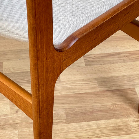 Set of 4 dining chairs, Erik Buch - Beyo Vintage