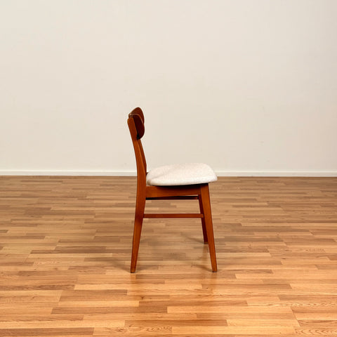 Set of 8 dining chairs in teak & beech, 1950s-60s, Denmark