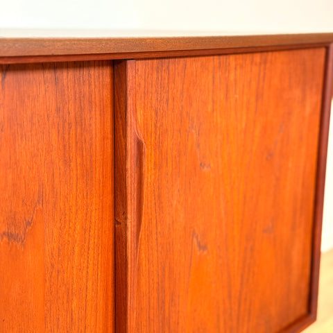 Skänk i teak, 1950-60-tal, Danmark