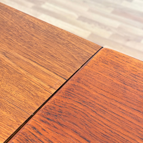 Dining table in teak, 1950s-60s, Denmark - Beyo Vintage