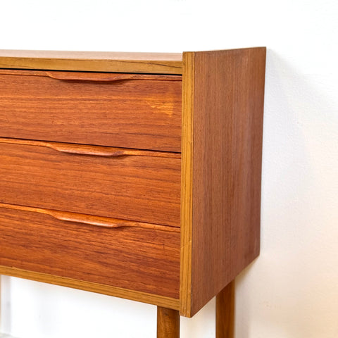 Chest of 3 drawers in teak, 1950s-60s, Denmark - Beyo Vintage
