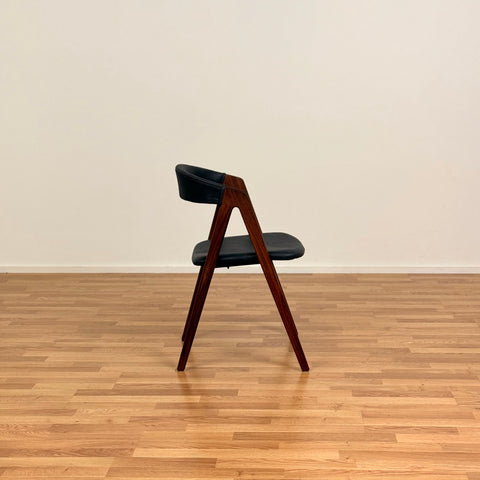 Set of 4 dining chairs in teak by Thomas Harlev for Farstrup, 1950s-60s, Denmark - Beyo Vintage