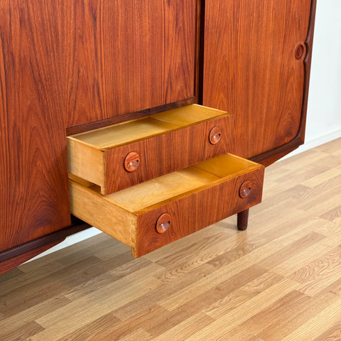 Highboard in teak, 1960s-70s, Denmark - Beyo Vintage
