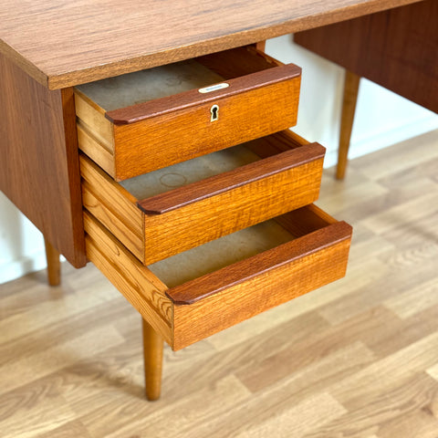 Writing desk in teak, 1950s-60s, Denmark - Beyo Vintage