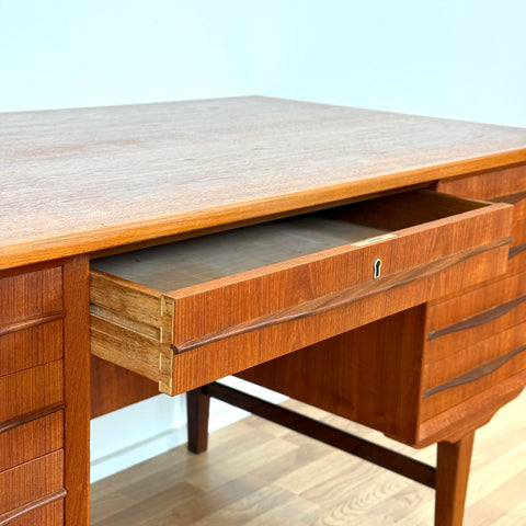 Writing desk in teak, 1950s-60s, Denmark - Beyo Vintage